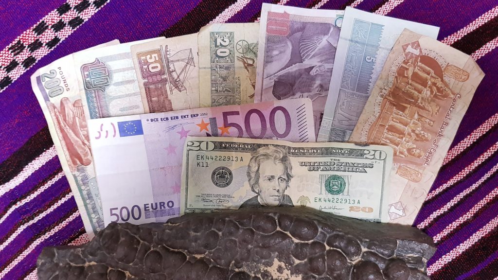 שטרות כסף מצרי, דולר ויורו